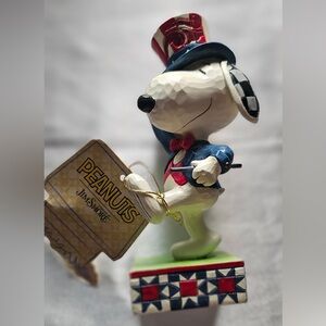 Peanuts Snoopy Figurine July 4th Celebration Collectible by Jim Shore